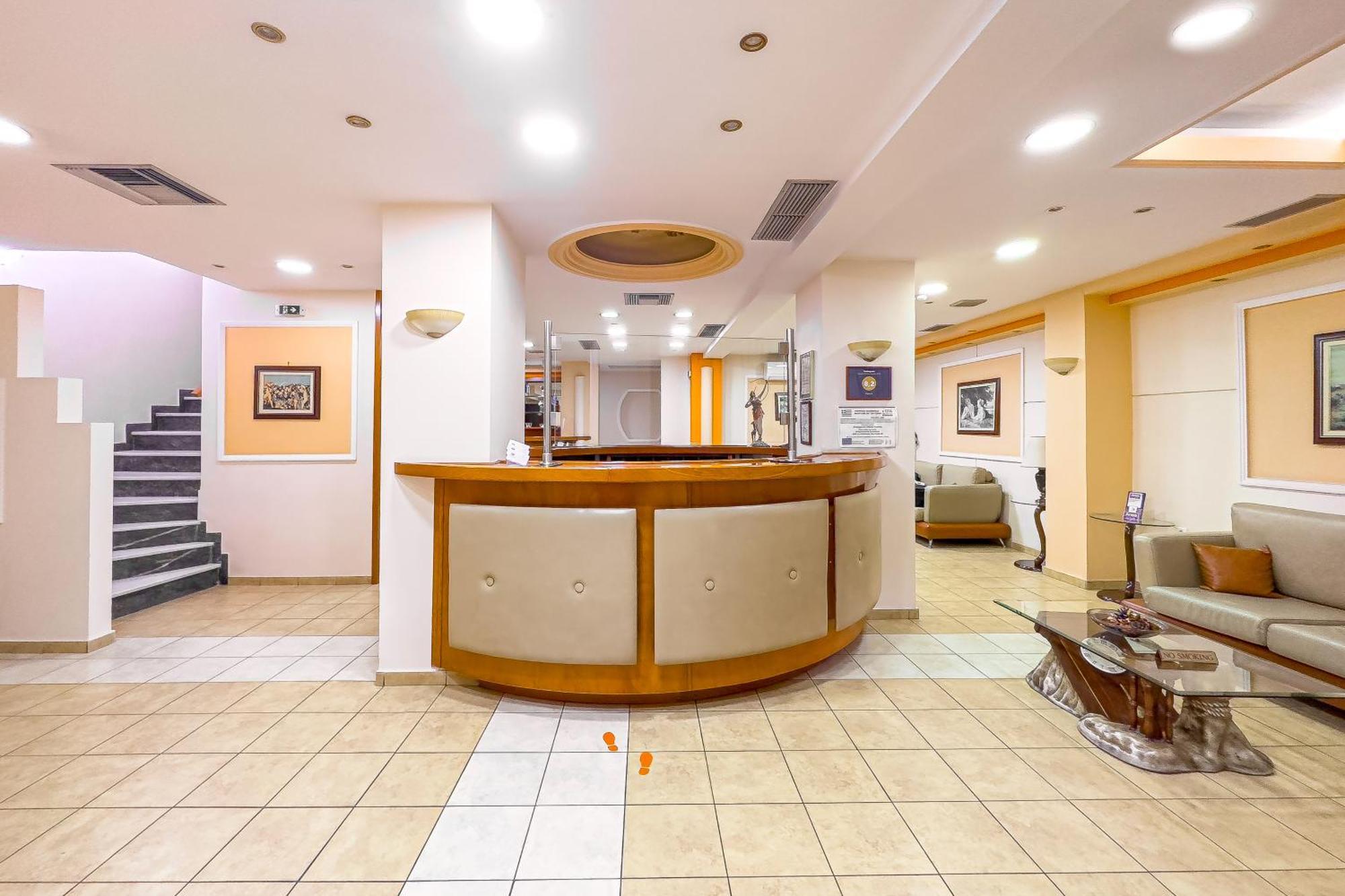 Faros II Hotel Piraeus Exterior photo