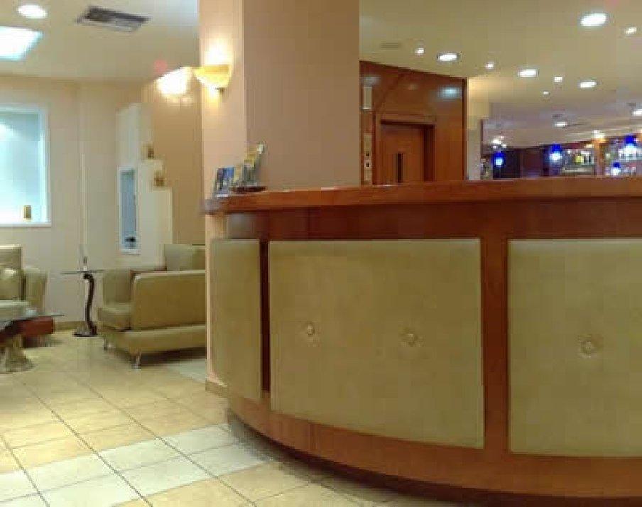 Faros II Hotel Piraeus Exterior photo